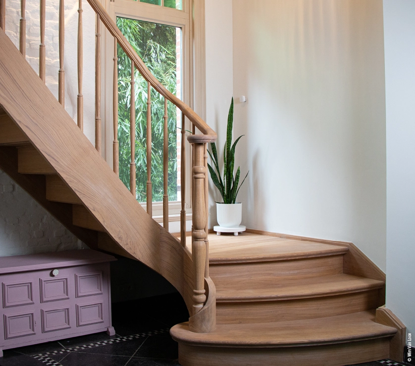 Лестницы и поручни